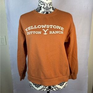 Yellowstone Dutton Ranch Sweatshirt size M. Super soft and cozy. Great lines